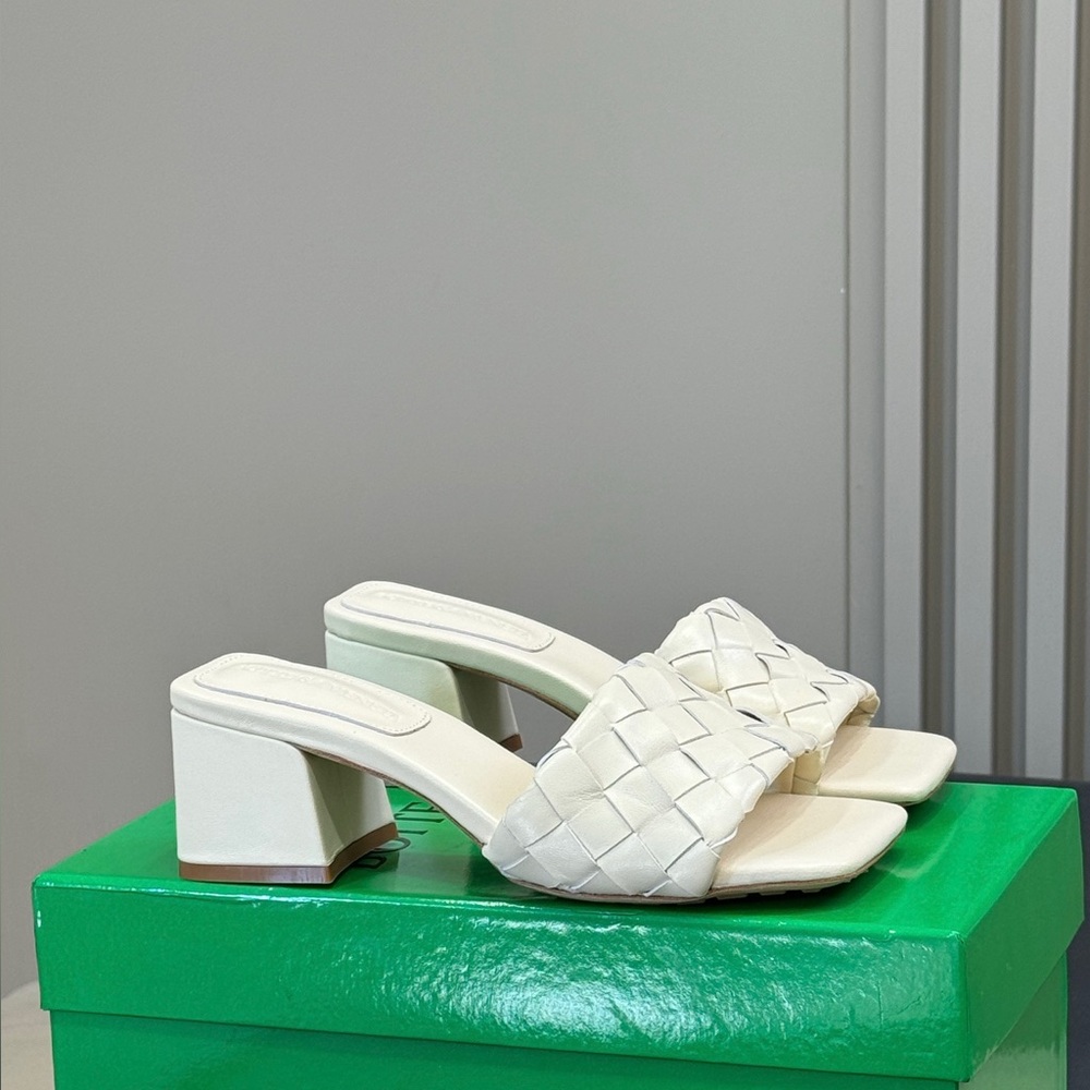 Bottega Veneta sandals